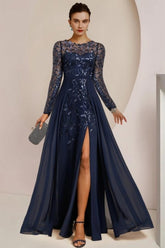 Vintage A-Line Lace Mother of The Bride Dress Scoop Neck Long Sleeve Bridesmaid Dresses With Appliques